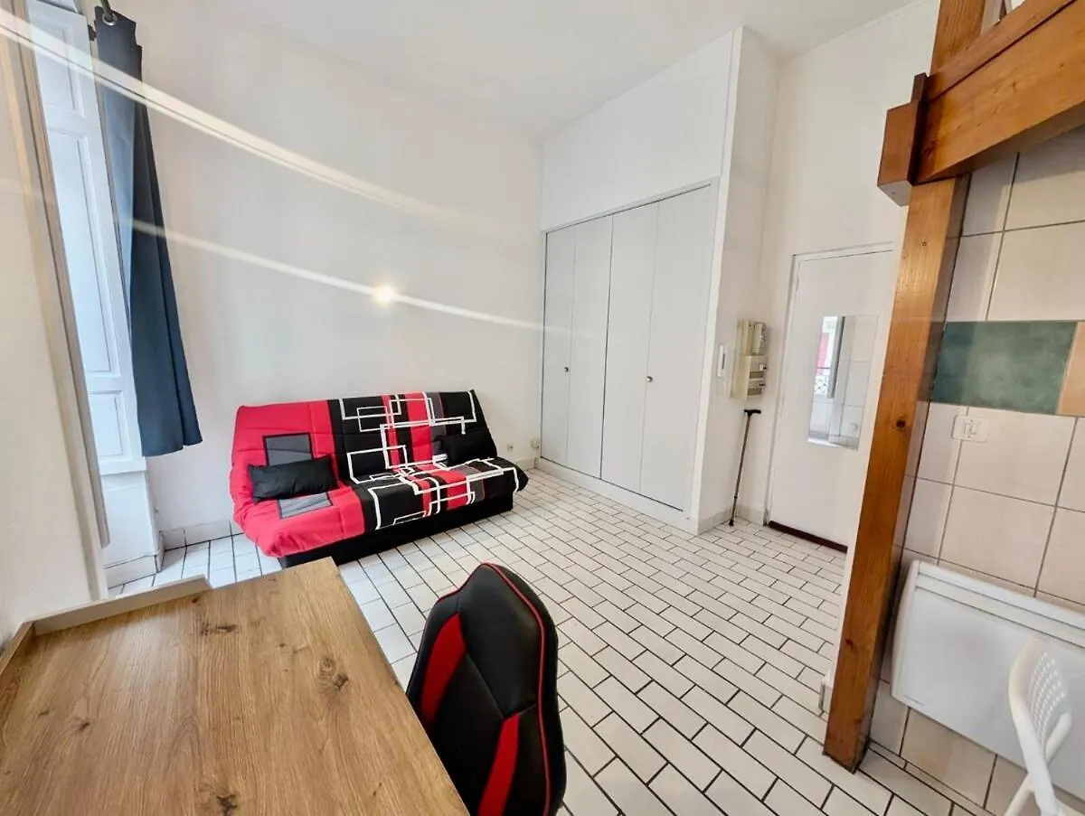 Central Studio - Alsace Lorraine & Train Station - Prime Location Near All Amenities Grenoble